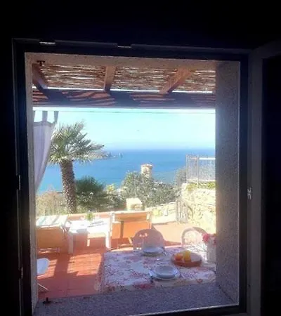 Giglio 1 *